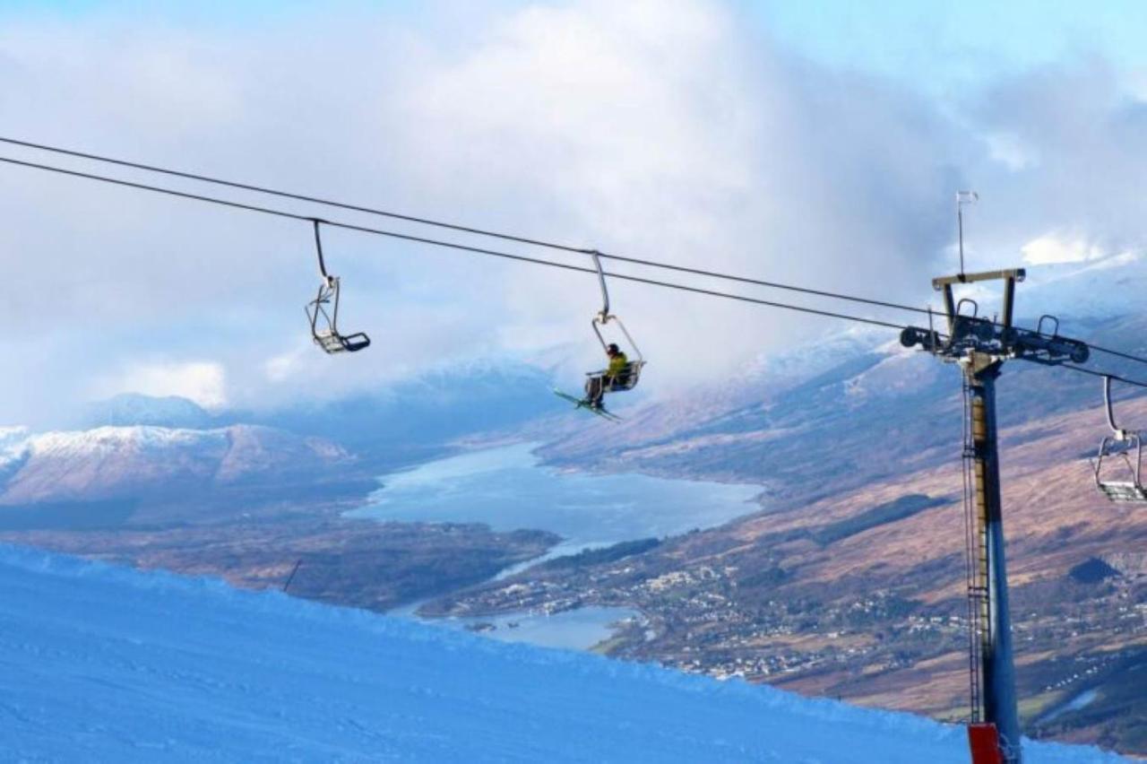 The Base Camp Hotel, Nevis Range Fort William Luaran gambar