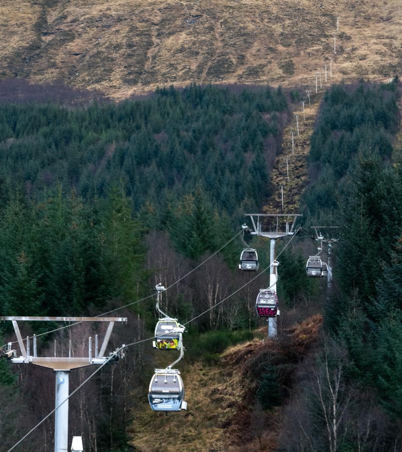 The Base Camp Hotel, Nevis Range Fort William Luaran gambar